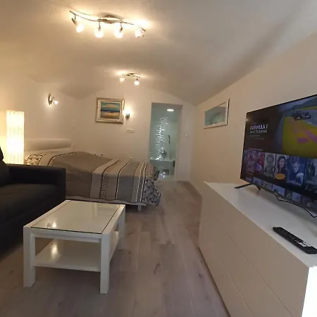 Hill With Private Pool ヴィラ