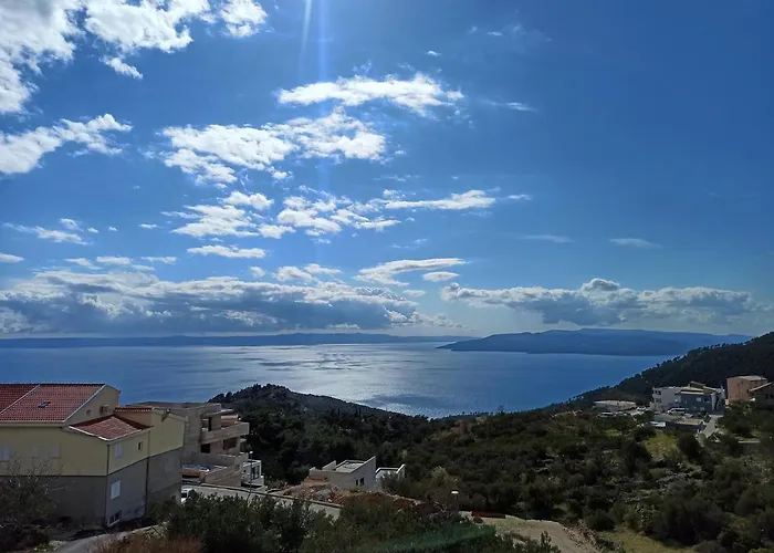 Hill With Private Pool Вилла