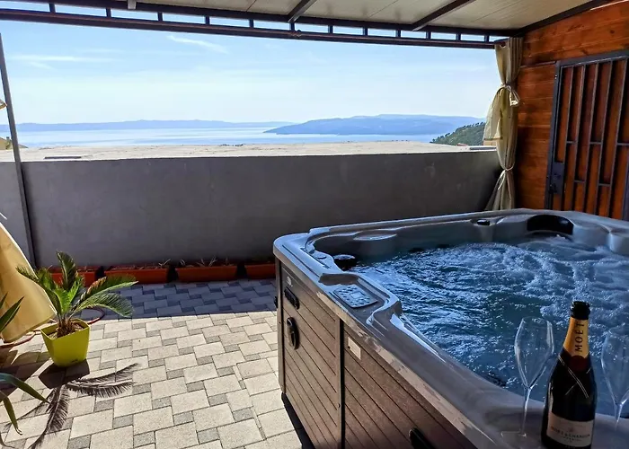 Hill With Private Pool