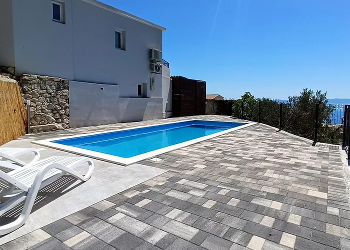 Вилла Hill With Private Pool