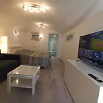 Villa Top Hill - Private Pool & Jacuzzi Villa