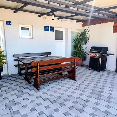 Hill - Private Pool & Jacuzzi Villa Makarska